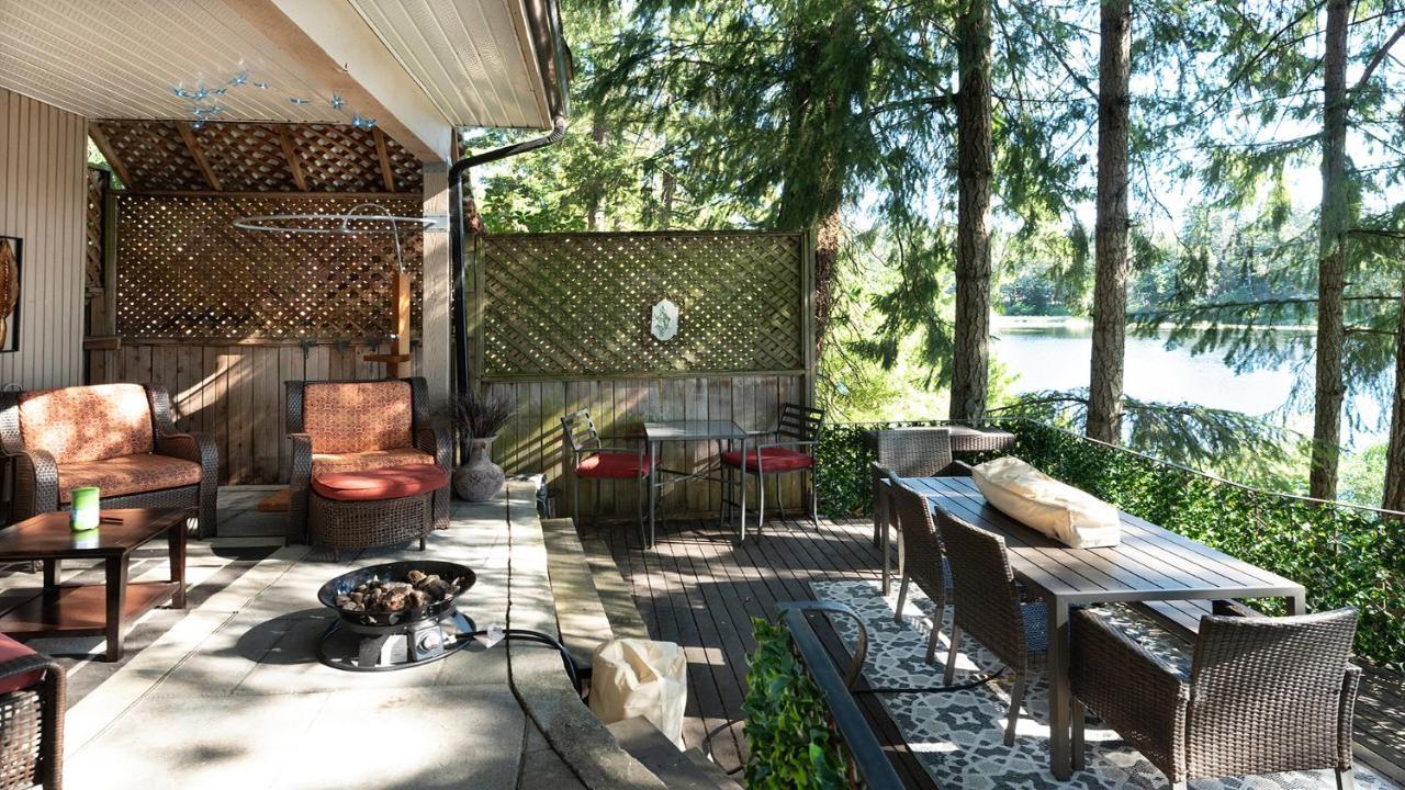 Willow Suite - Lakeside Retreat Виктория Экстерьер фото