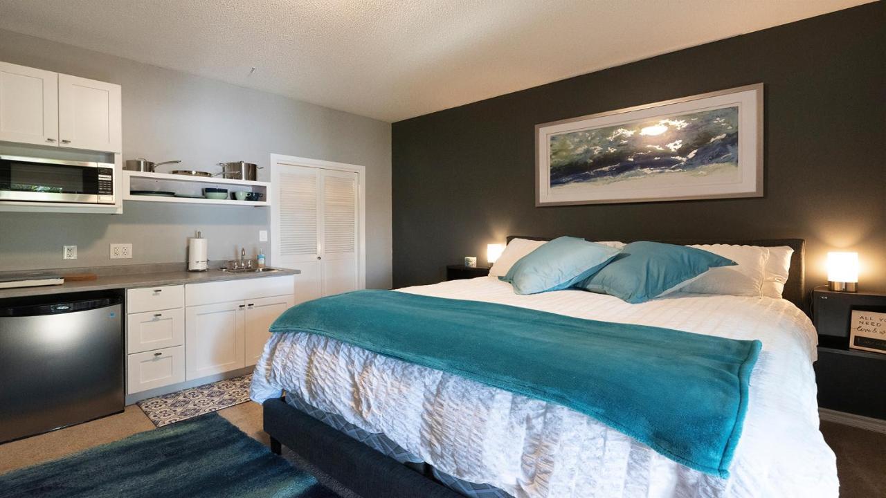 Willow Suite - Lakeside Retreat Виктория Экстерьер фото